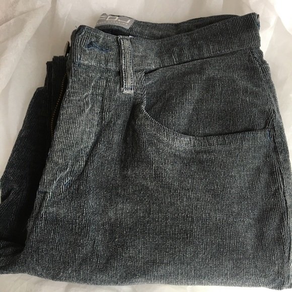 2/$24 Crushed Corduroy Jeans NWOT - Picture 2 of 4